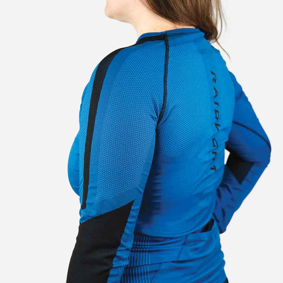 SEAMLESS