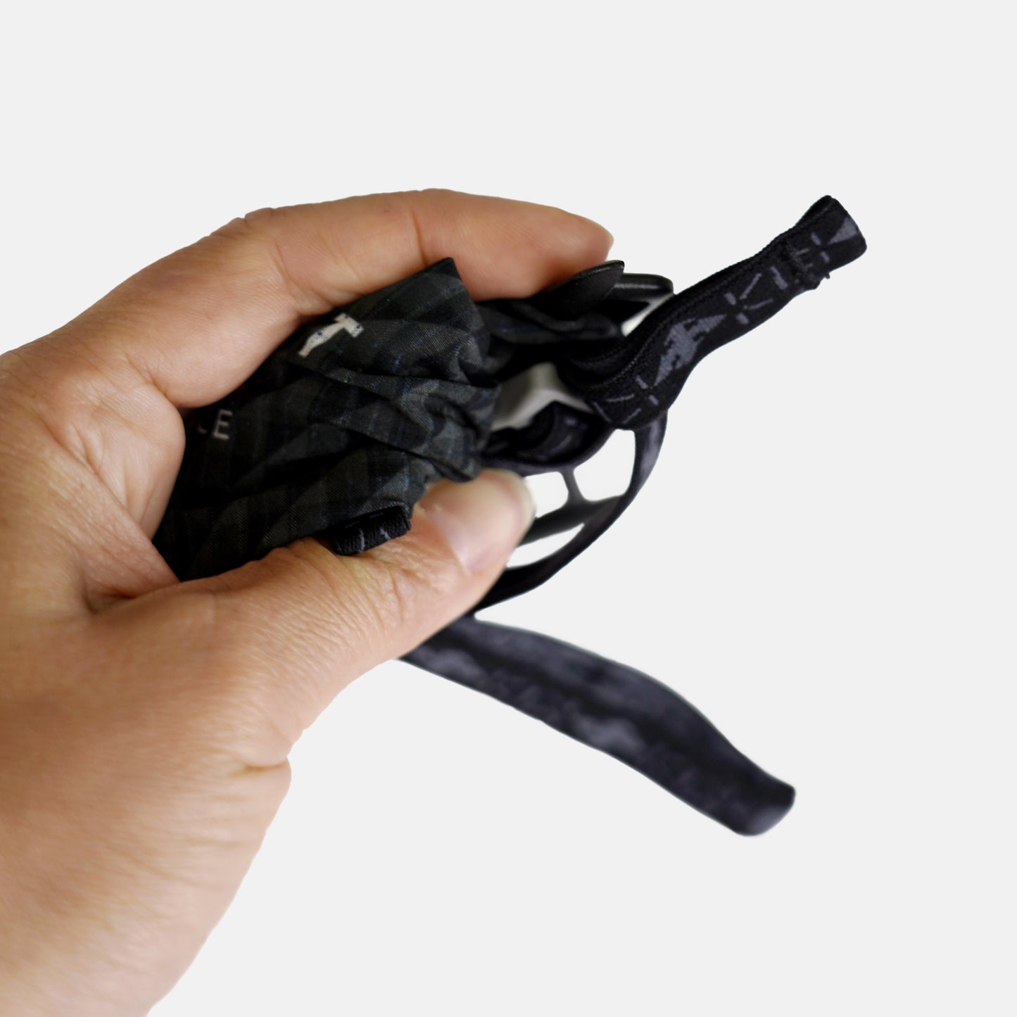 HELMET HOLDER