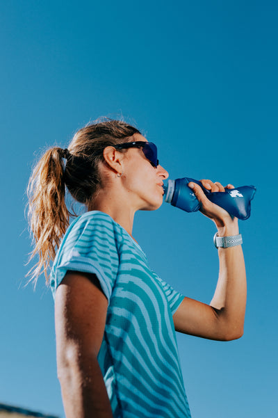 How do you stay hydrated during a trail run?